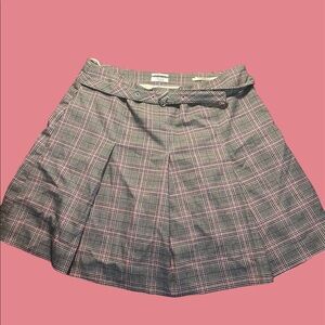 Grey and Pink pleated plaid Izod skirt